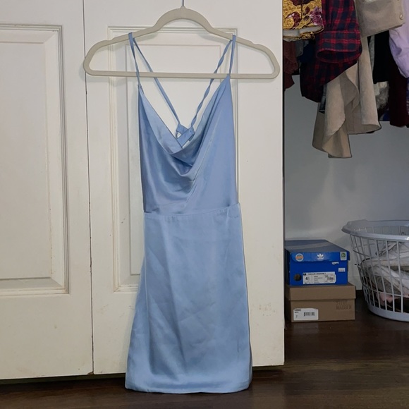 FASHIONNOVA DRESS - Picture 3 of 5